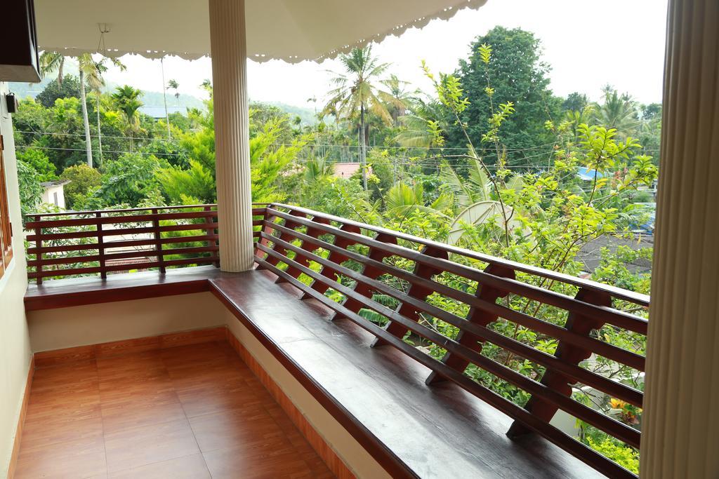 Ferndale Homestay Thekkady Buitenkant foto