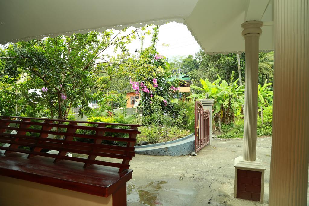 Ferndale Homestay Thekkady Buitenkant foto