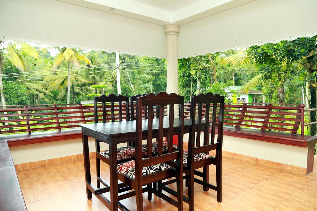 Ferndale Homestay Thekkady Buitenkant foto