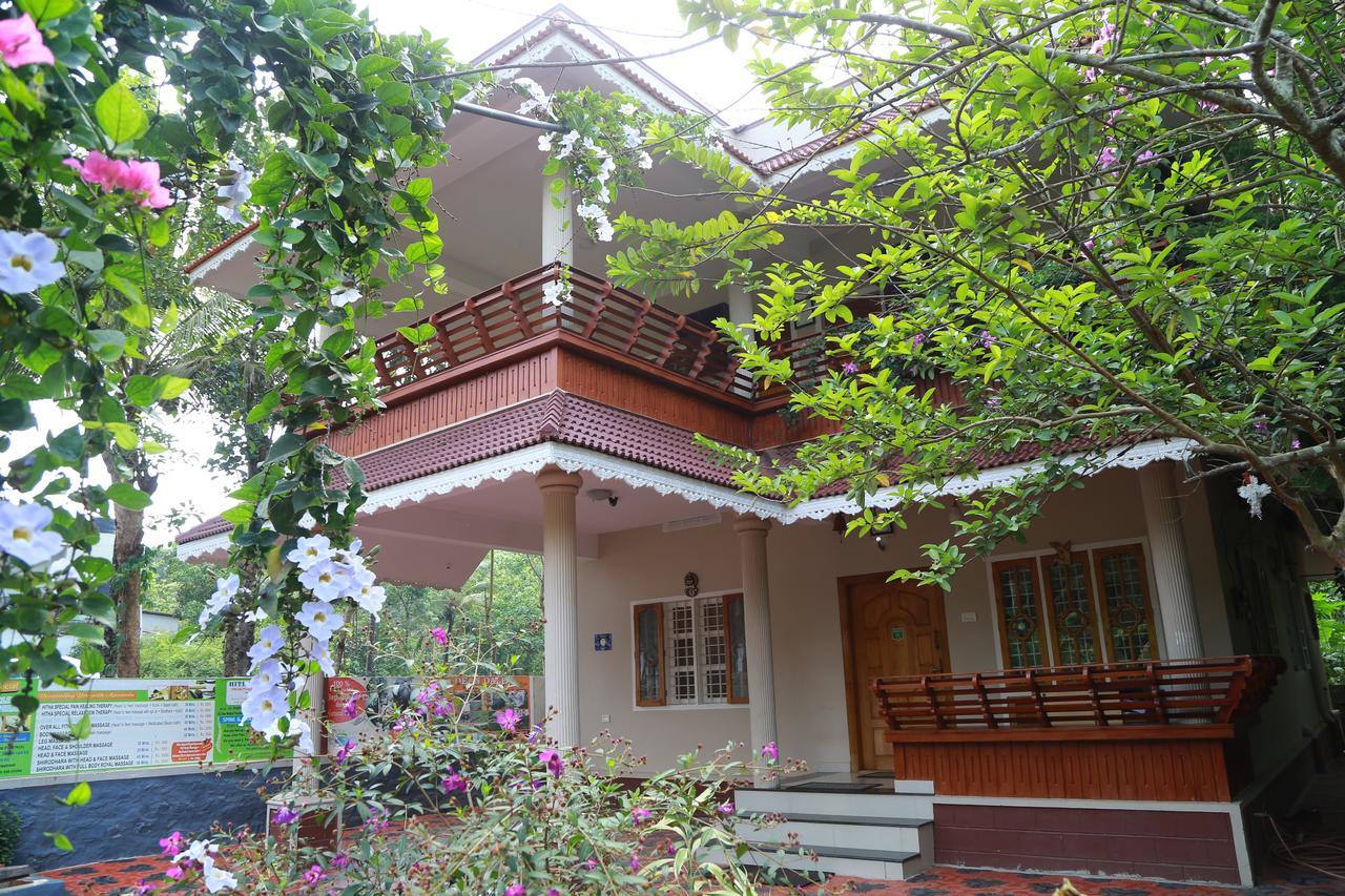 Ferndale Homestay Thekkady Buitenkant foto